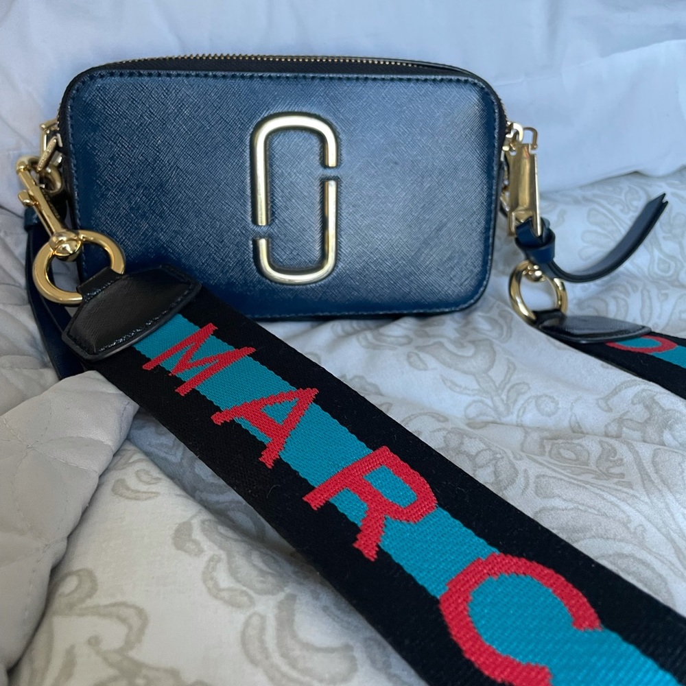 Crossbody bag snapshot bag